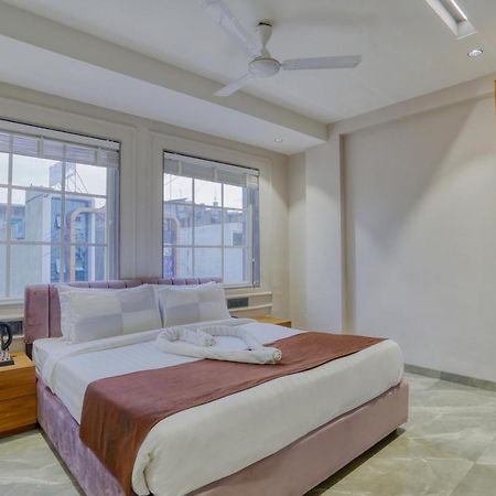 Hotel Pavilion インドール エクステリア 写真