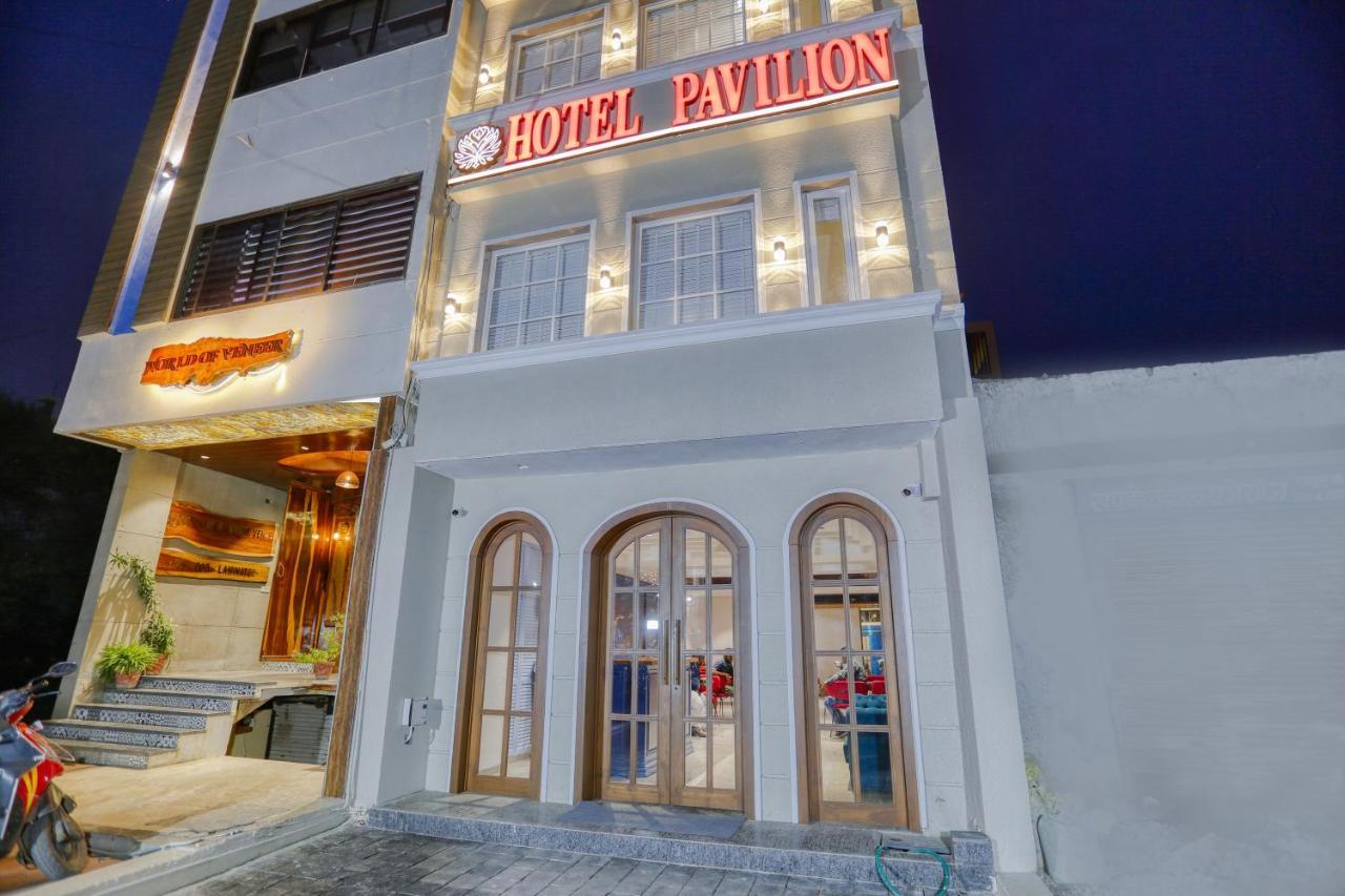 Hotel Pavilion インドール エクステリア 写真